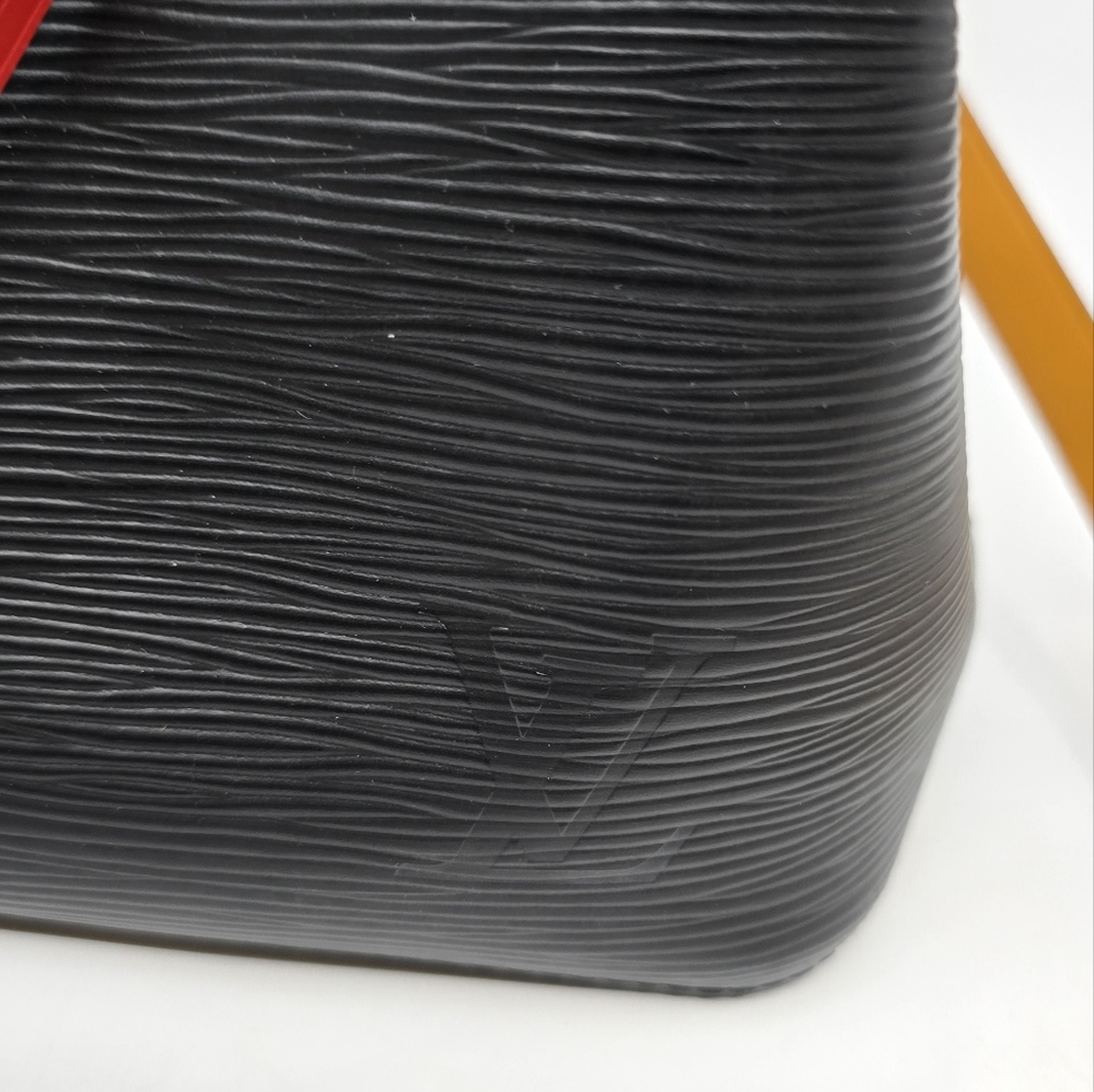 Louis Vuitton Epi Neonoe BB Black/Safran - Picture 3 of 15